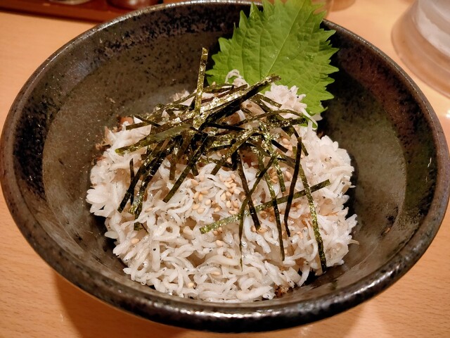 ご当地ラーメン 巡 メグル 七ツ屋 ラーメン 食べログ ご当地ラーメン 巡 メグル 七ツ屋 ラーメン 食べログ