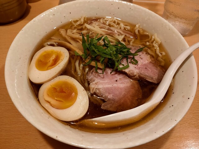 ご当地ラーメン 巡 メグル 七ツ屋 ラーメン 食べログ ご当地ラーメン 巡 メグル 七ツ屋 ラーメン 食べログ