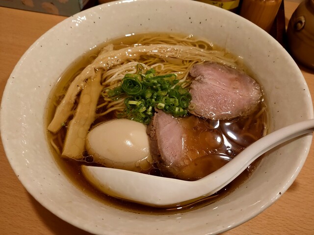 ご当地ラーメン 巡 メグル 七ツ屋 ラーメン 食べログ ご当地ラーメン 巡 メグル 七ツ屋 ラーメン 食べログ