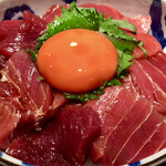 めしの助 - 生本まぐろの漬け丼(大)