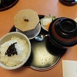 Washoku Bisutoro Daidai - ミニ懐石　ご飯とみそ汁とお漬物