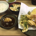 Imoya - 天ぷら定食¥750