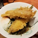 麺屋 六感堂 - 穴子の山椒ブラック和えそば (穴子天ぷら添え)