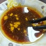 酔來軒 - 特製ダレを・・・