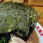 ラーメン六角家 - 海苔増しは7枚100円。