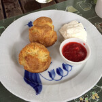 カフェ・ル・プティ・ニ・トロワ - 