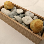 カーサ カルマ - ソーシャルディスタンスをとったシュークリーム