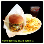 GRAND BURGER - 