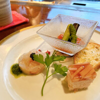 横浜瀬里奈 ステーキドーム - 