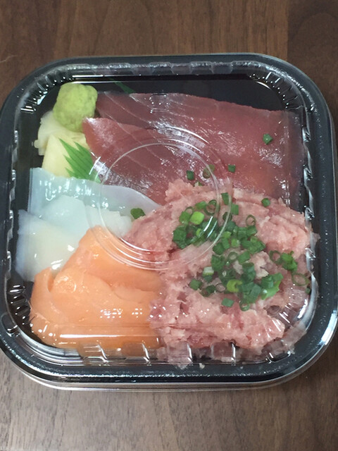 浜っ亭丼丸 一宮店 島氏永 海鮮丼 食べログ