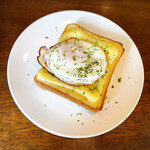 Persimmon Cafe - 拉比塔吐司