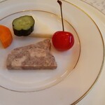 シェ大見山 - ピクルスと肉のパテ