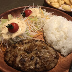 びっくりドンキー - レギュラーバーグディッシュ　　　　　➕　大根サラダ追加