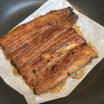 鰻はし本 - クッキングシートで