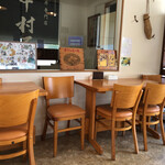 中村屋 - テーブル席