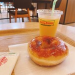 Krispy Kreme Doughnuts - 