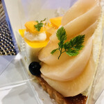 Antenoru - 桃のトルテとマンゴーレアチーズ