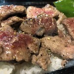 　テイクアウト 三崎鮪ほほ肉炙り焼丼