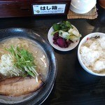 とりの助 - ラーメンとゴハン７３４円