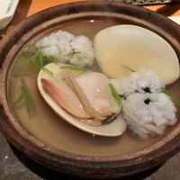花見小路 - 蛤と鱧。出汁うまっ。