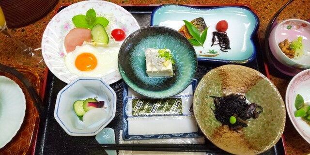 割烹旅館 いろは亭 - 五日町/旅館・民宿 | 食べログ 割烹旅館 いろは亭 - 五日町/旅館・民宿 | 食べログ