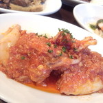 アンフォラ - ヤリイカの詰め物のトマト煮込み