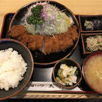 Tonkatsu Tarou - 特製ヒレかつ定食