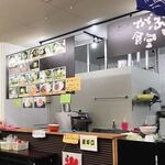 ぎのわんゆいマルシェ - がぶり食堂 店頭