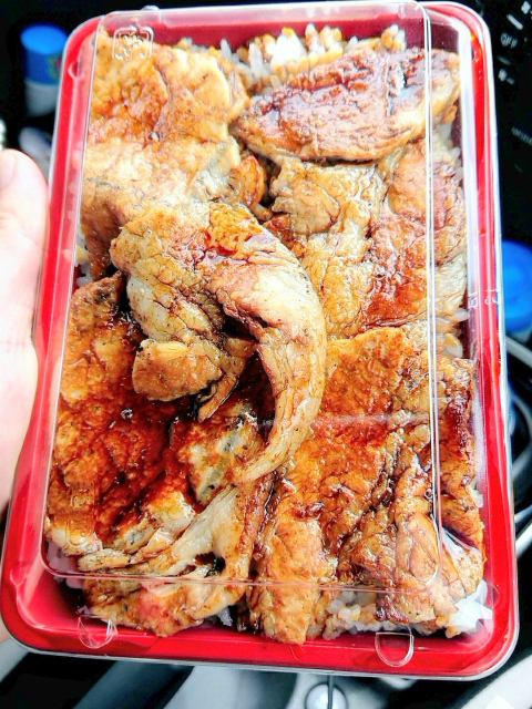 豚子と彼の店 帯広の弁当専門店｜ランチ・テイクアウト