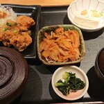 旬鮮酒場 天狗 - 鶏の唐揚げさっぱりポン酢と回鍋肉650円