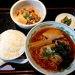 ぐるめ食堂 - ととろセット 1000円