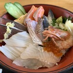 くさの根 - 海鮮丼（上）