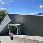 ブランジェ浅野屋 - モダンな外観。