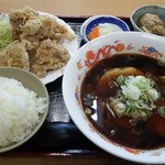 食事処 サンキュー - ラーメン唐揚げセット