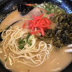 久留米ラーメン 三代目よかろうもん - 替え玉投入