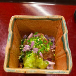 滋味 康月 - 初鰹たたき。大根とノビルのシャーベットが冷たくてサッパリ爽やか！