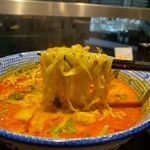 THAIFOOD DINING マイペンライ - カオソーイ(チキン)