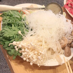 杜記　海鮮火鍋菜館 - 野　　　　　菜