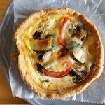 haluta bageri - キッシュ　550円