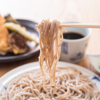 神谷昌孝が手がけた日本料理「神谷」の世界観をご堪能ください。