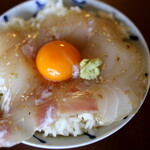 株式会社 斉吉商店 - ヒラメの漬け丼