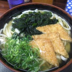 うどん 黒田藩 - きつねうどん 大盛 わかめをトッピング (合計 480円)