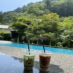 ベーカリー＆テーブル 東府や 足湯カフェ - 