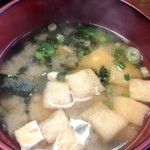 おふくろ亭 - 白ホル定食の味噌汁