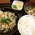 おふくろ亭 - 白ホル定食 ライス大 ５００円