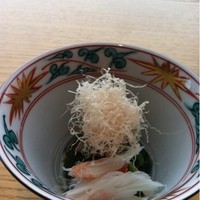 ひのきざか - 先付け、細かい鰹節が上品
