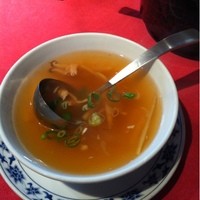 横浜中華街 重慶飯店 本館 - 鳥のスープ
                