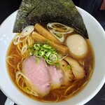 煮干らー麺シロクロ - 〝限定麺〟特製醤油ラーメン