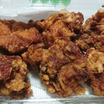 お食事処 中国料理 直久 - 鶏の唐揚げ￥884