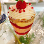 カズノリ イケダ アンディヴィデュエル 南町通店 - 